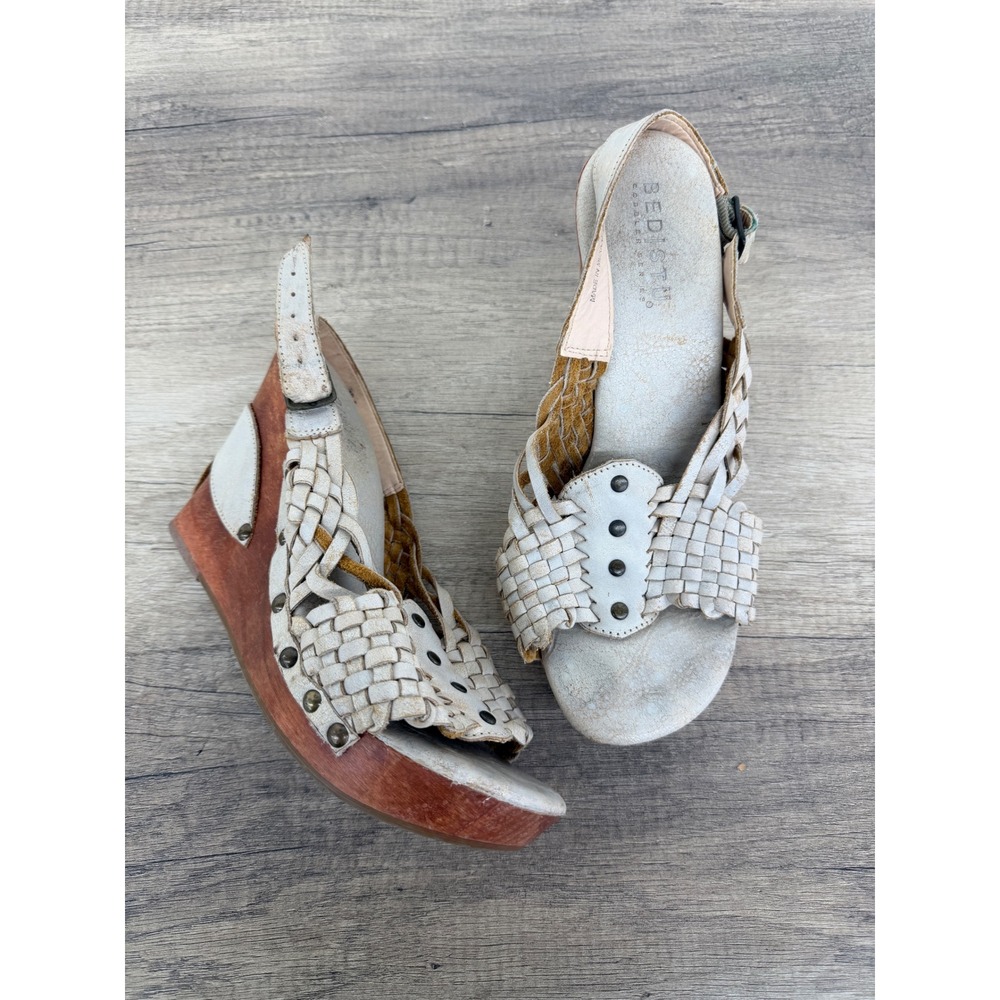 Bed Stu Cobbler Series White Woven Leather Wood Wedge Sandals Studded 10